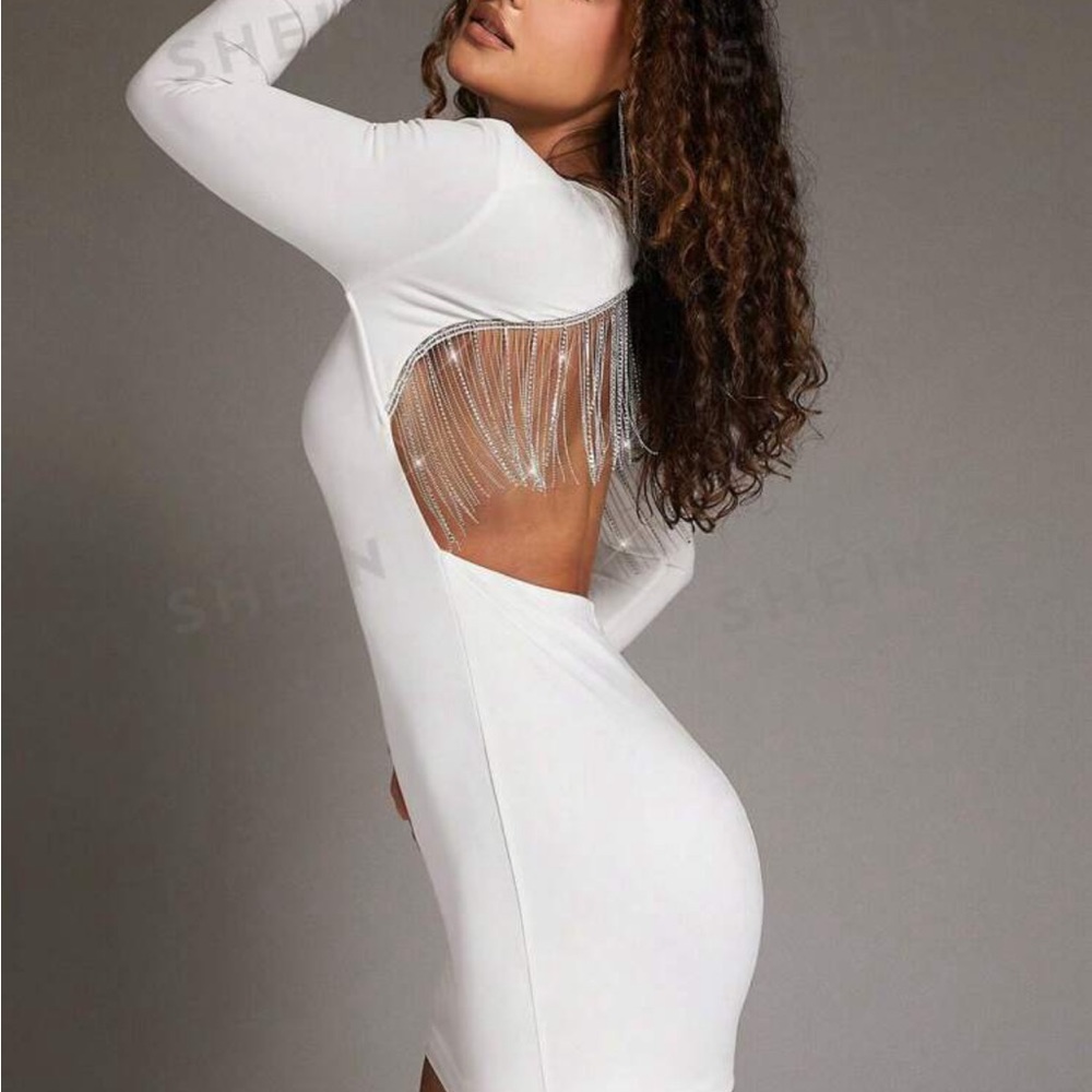 Dress - Picture 7 of 8